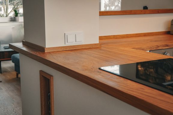 Küchenplatten in massiver Eiche 